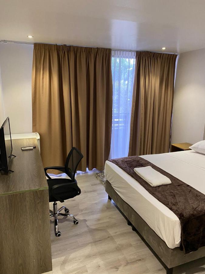Hotel Ritzz Paramaribo Buitenkant foto